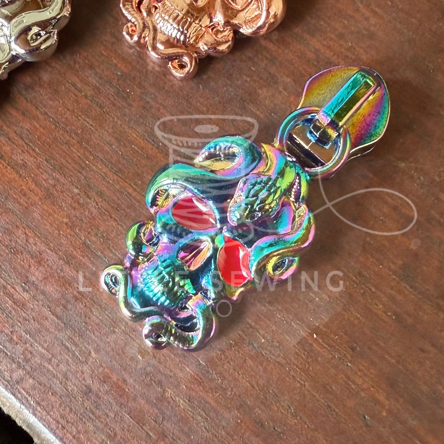 Skull Zipper Pull #5