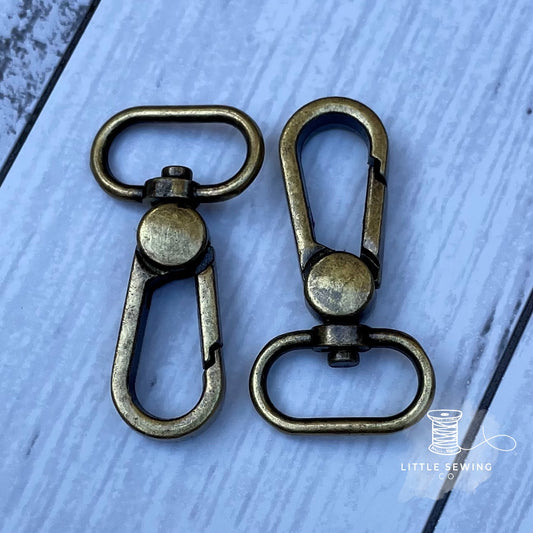 3/4” Swivel Hooks (20mm)