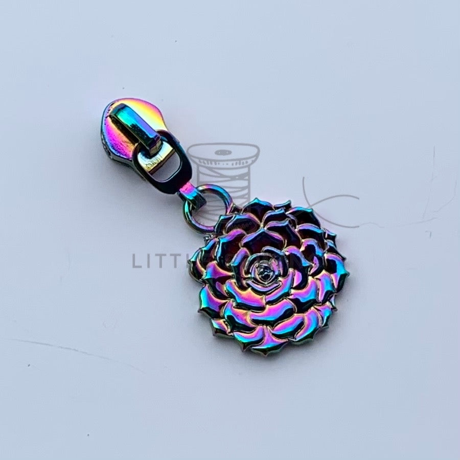 Succulent Zipper Pull #5