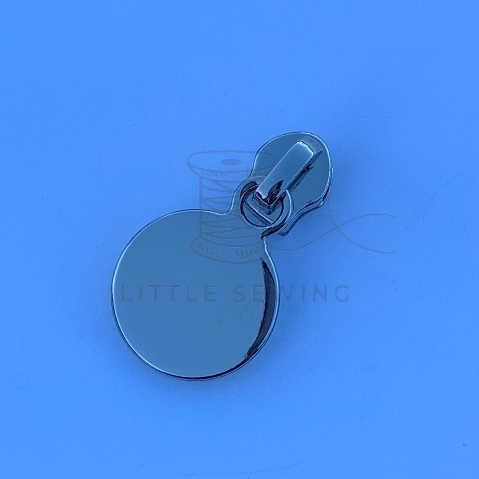 Flat Circle #5 Zipper Pull