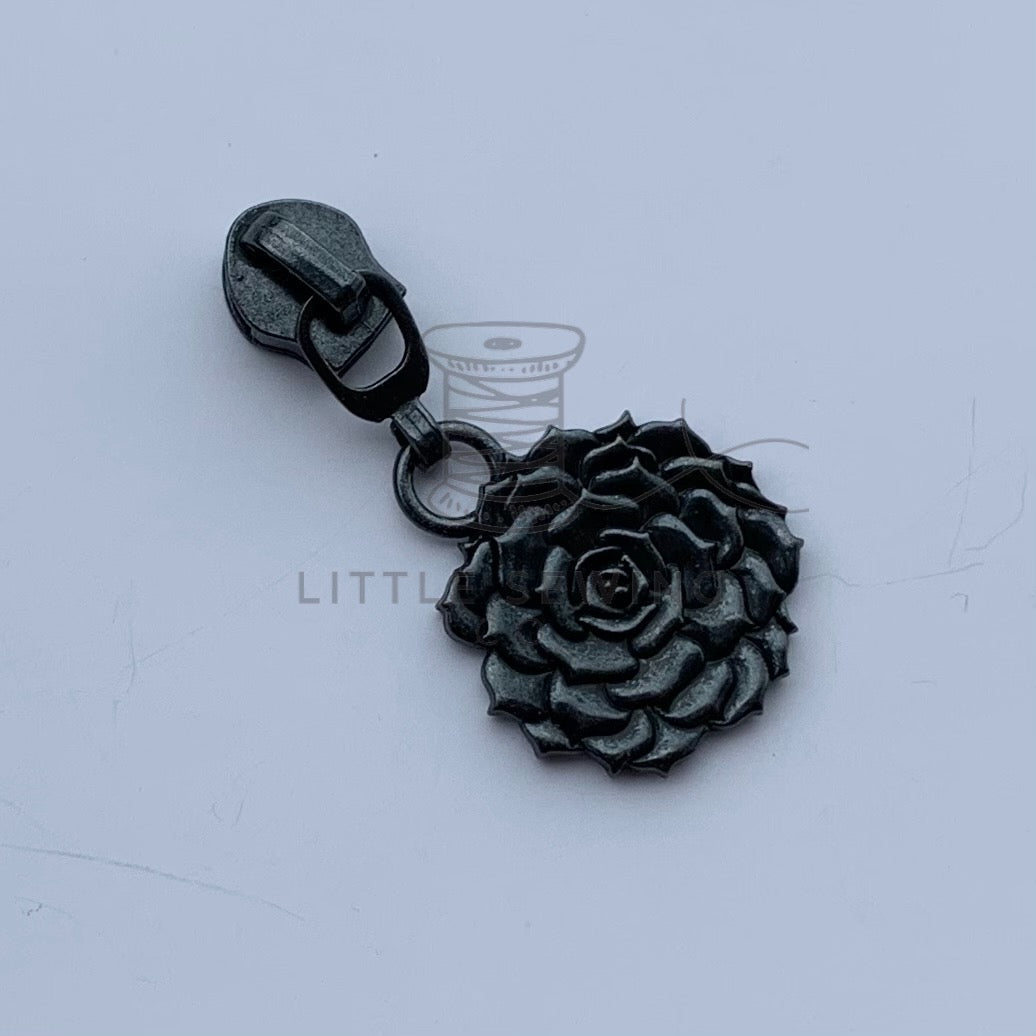 Succulent Zipper Pull #5