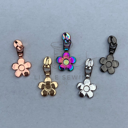 Mini Flower #3 Zipper Pull