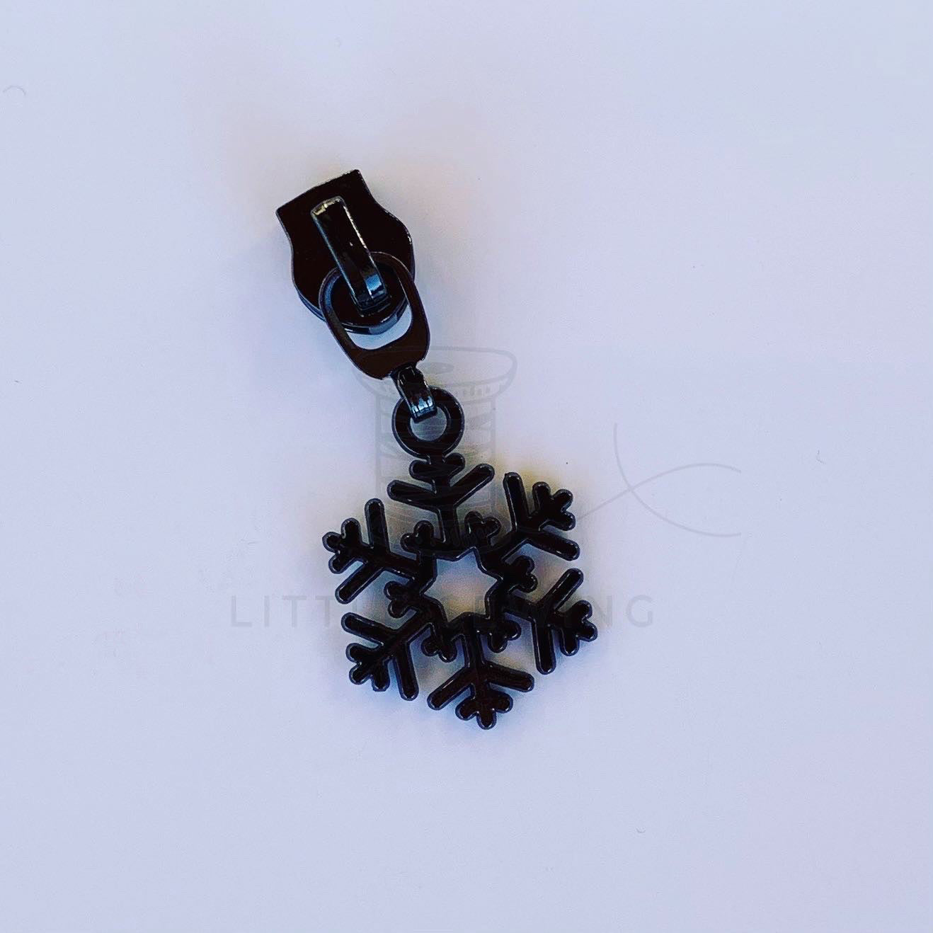 Snowflake Zipper Pull