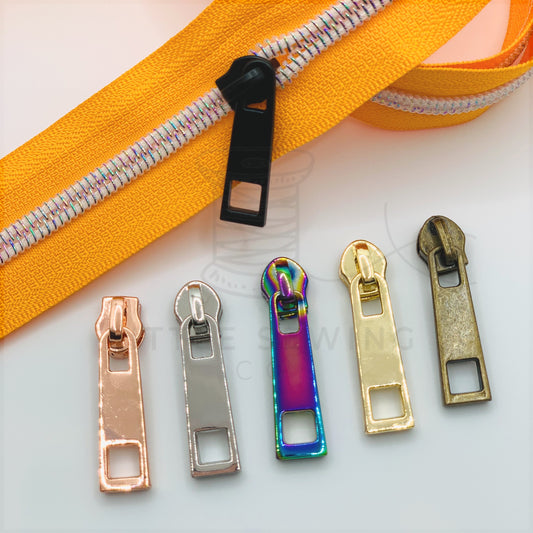 Long John Square #5 Zipper Pull