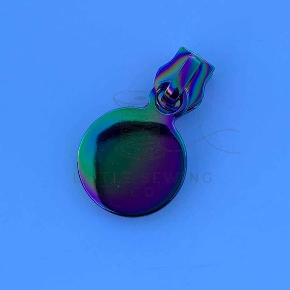 Flat Circle #5 Zipper Pull