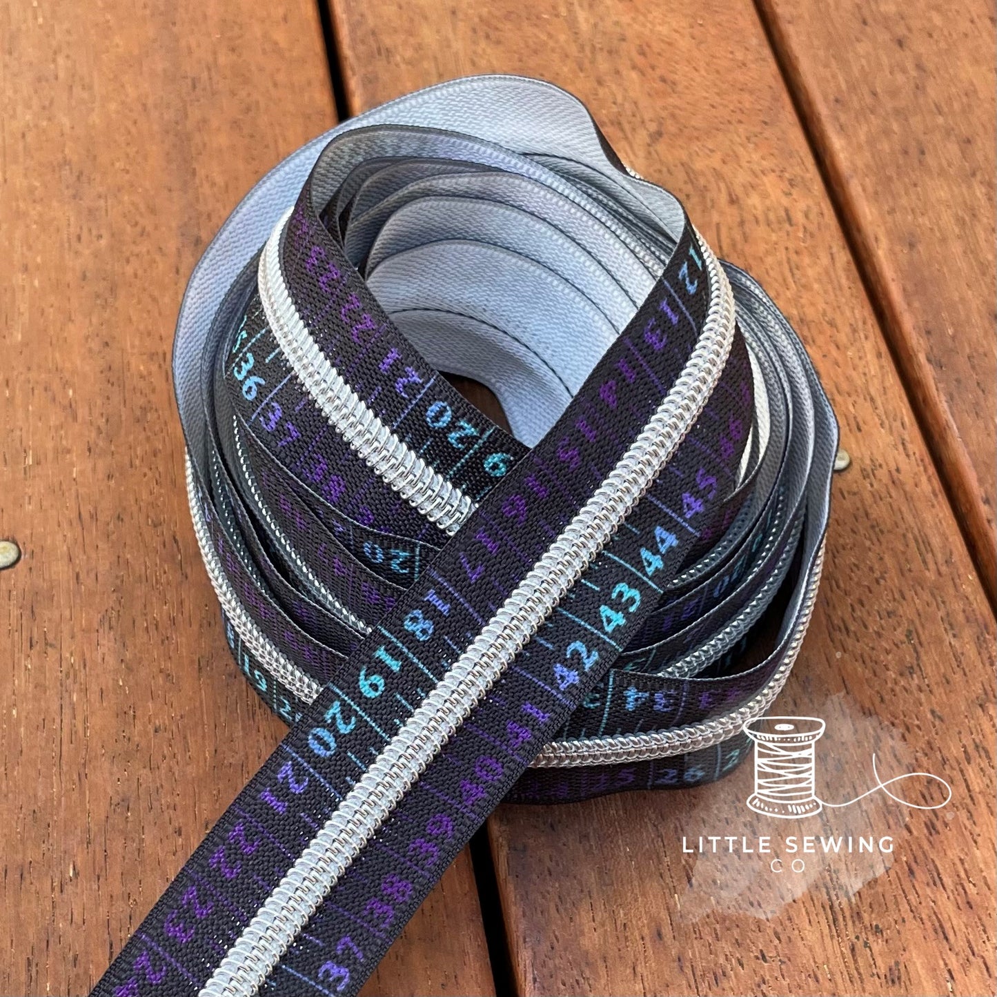 Measuring Zipper Tape #5