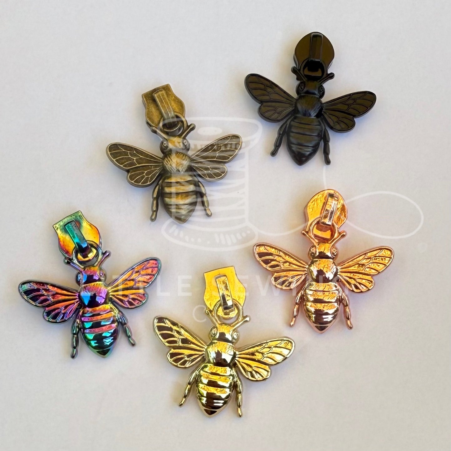 Bee Zipper Pull #5